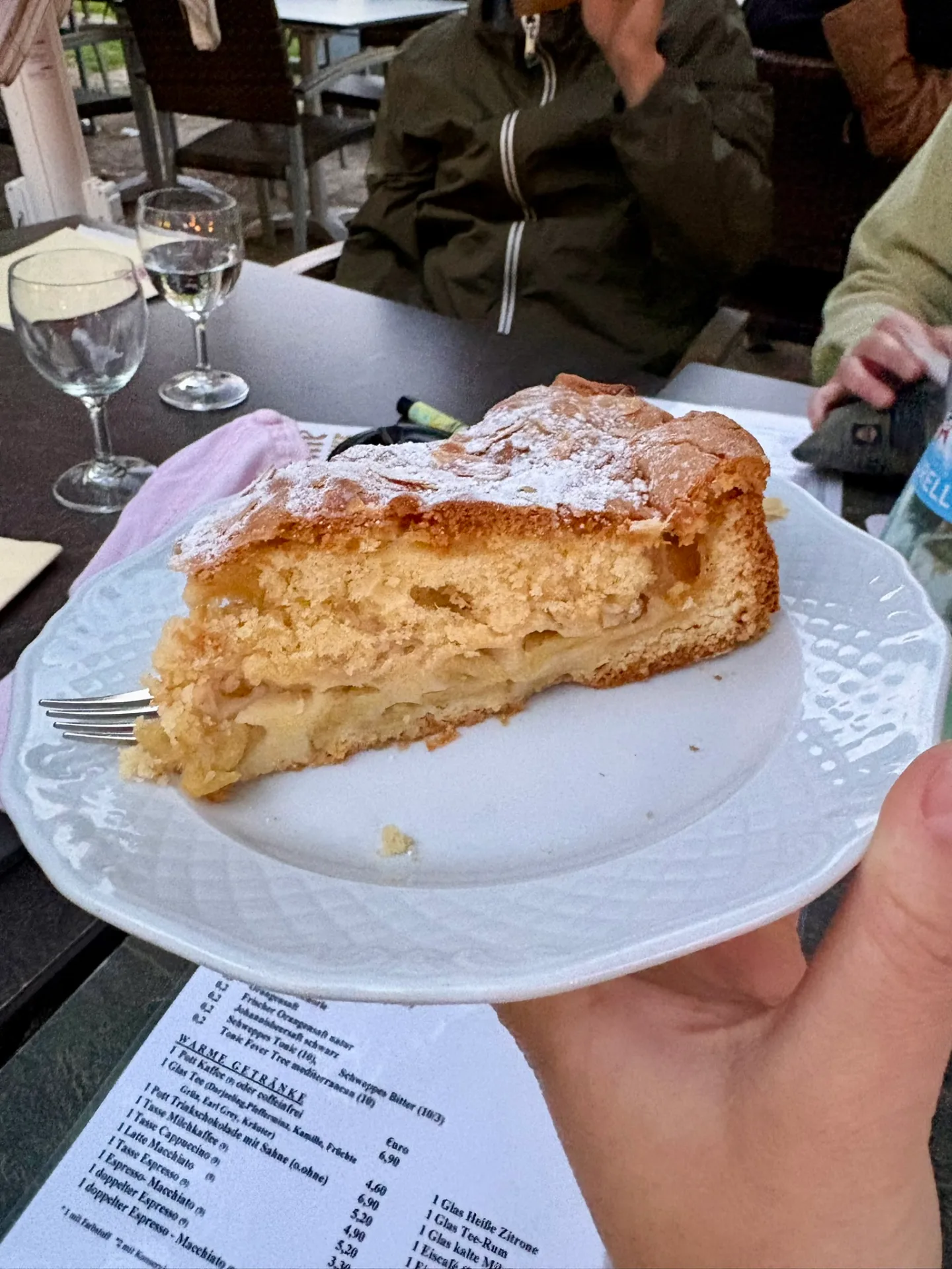 Dessert traditionnel allemand à base de pomme et de cannelle