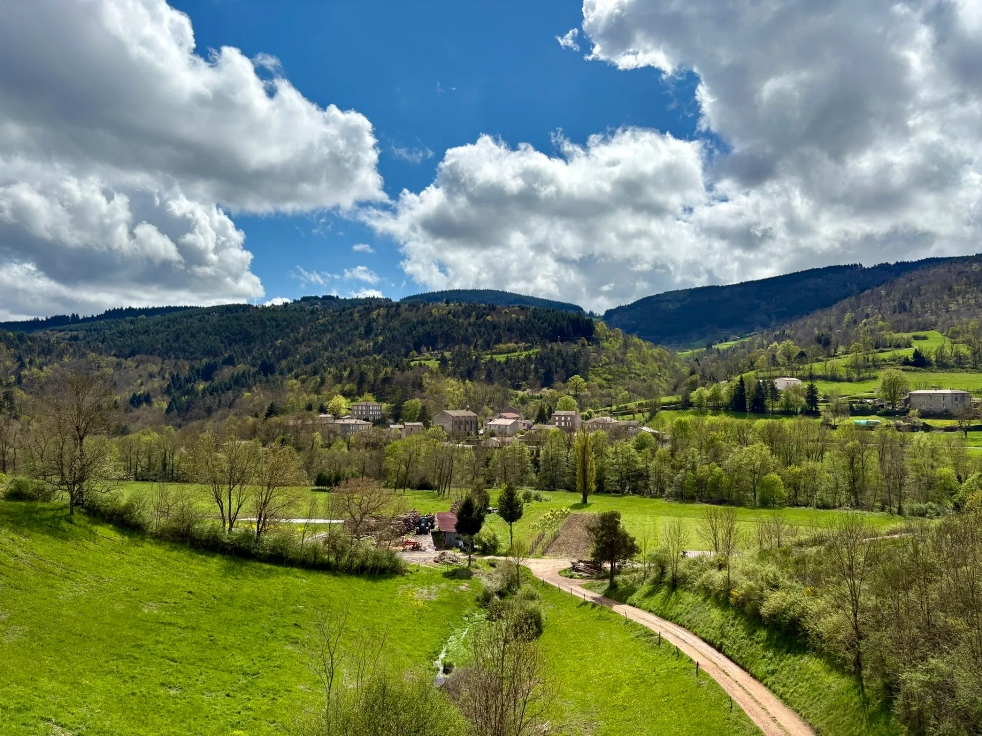 Monts d'Ardèche traversé sur la Dolce Via