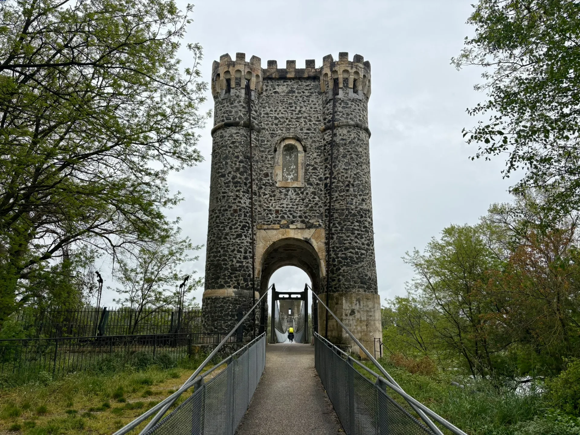 Le pont suspendu de Rochemaure